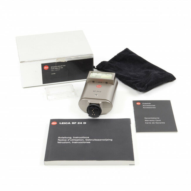 Leica SF 24D Flash Titanium + Box